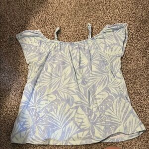 Nomad Cream Flutter Sleeve Blouse Relaxed Graphic